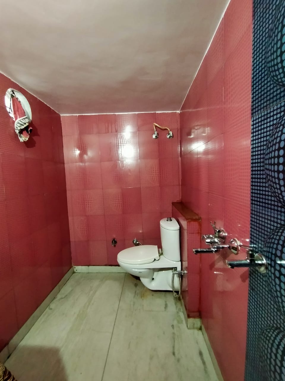 4 BHK + Servant Room Builder Floor For Sale in Eros Rosewood City