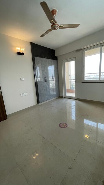 Room in 3 BHK Apartment at SDC Anand Prime, Pratap Nagar – for Rent