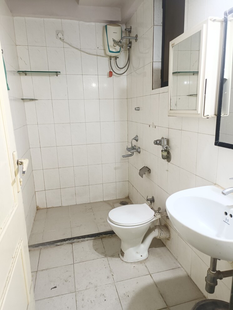 Bathroom, apollo-apartment 2 Bedroom 700 Sq.Ft. Apartment In Ghodbunder Road Thane 7992257