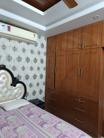 Bathroom in 3 BHK Builder Floor at Palam Vihar Residents Association, Palam Vihar – for Rent