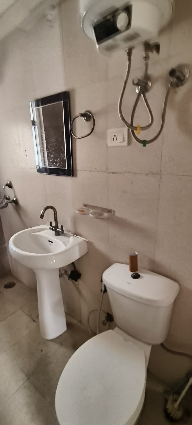 Bathroom, antriksh-golf-view 3.5 Bedroom 1845 Sq.Ft. Apartment In Sector 78 Noida 7992576