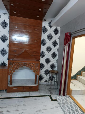 Parking in 3 BHK Builder Floor at Ansal Plaza Sector-23, Sector 23 – for Rent