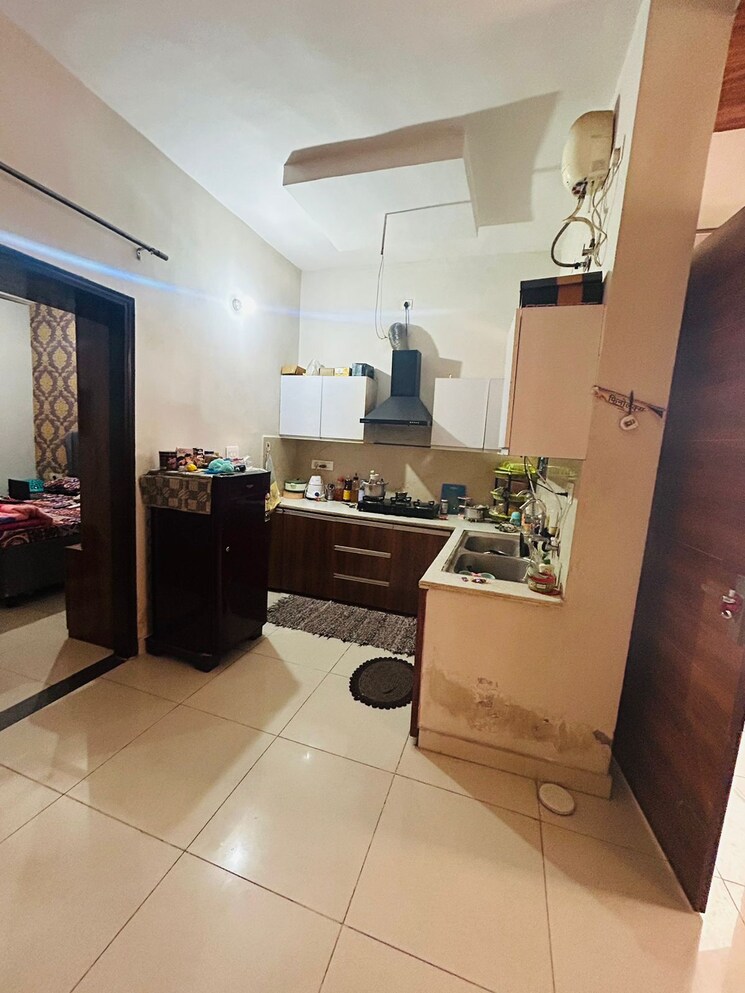 Kitchen, sector 127 2 Bedroom 105 Sq.Yd. Apartment In Sector 127 Mohali 7992638