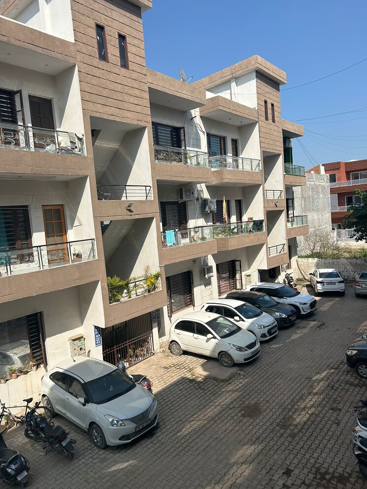 Exterior View, sector 127 2 Bedroom 105 Sq.Yd. Apartment In Sector 127 Mohali 7992638