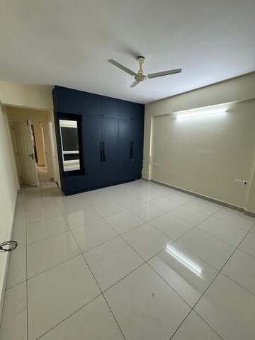 Room in 3 BHK Apartment at Harlur – for Rent