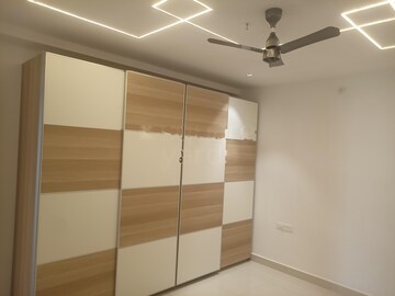 Room in 3 BHK Apartment at INDIS Viva City, Kondapur – for Rent