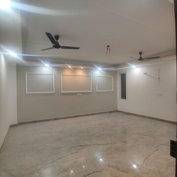 2 BHK Builder Floor For Sale in Chattarpur