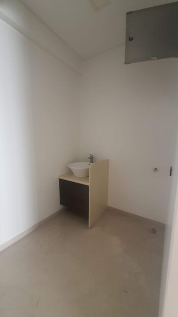 Bathroom in 4 BHK Apartment at Spark Desai Oceanic, Worli – for Sale