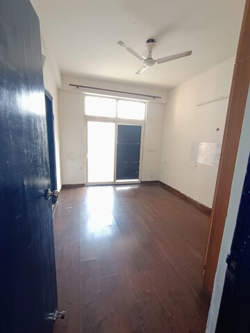Room in 1 BHK Apartment at Classic Gloria, Kondhwa Budruk – for Sale