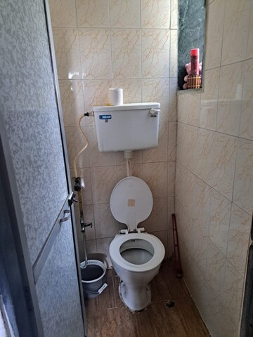Bathroom in 1 BHK Apartment at Kharghar – for Rent