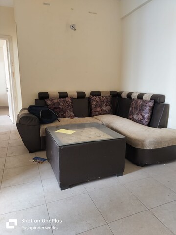 2 BHK Apartment For Rent in Wave Dream Homes, Wave City