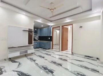Room in 3 BHK Builder Floor at Freedom Fighters Enclave – for Rent