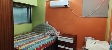 Bedroom in 1 BHK Apartment at Andheri West – for Rent