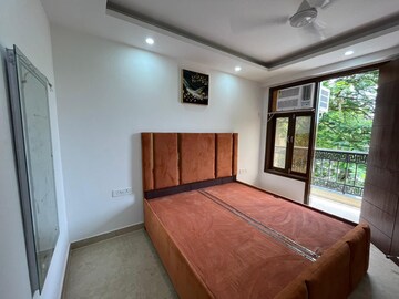 Master Bedroom in 2 BHK Builder Floor at Saket – for Rent
