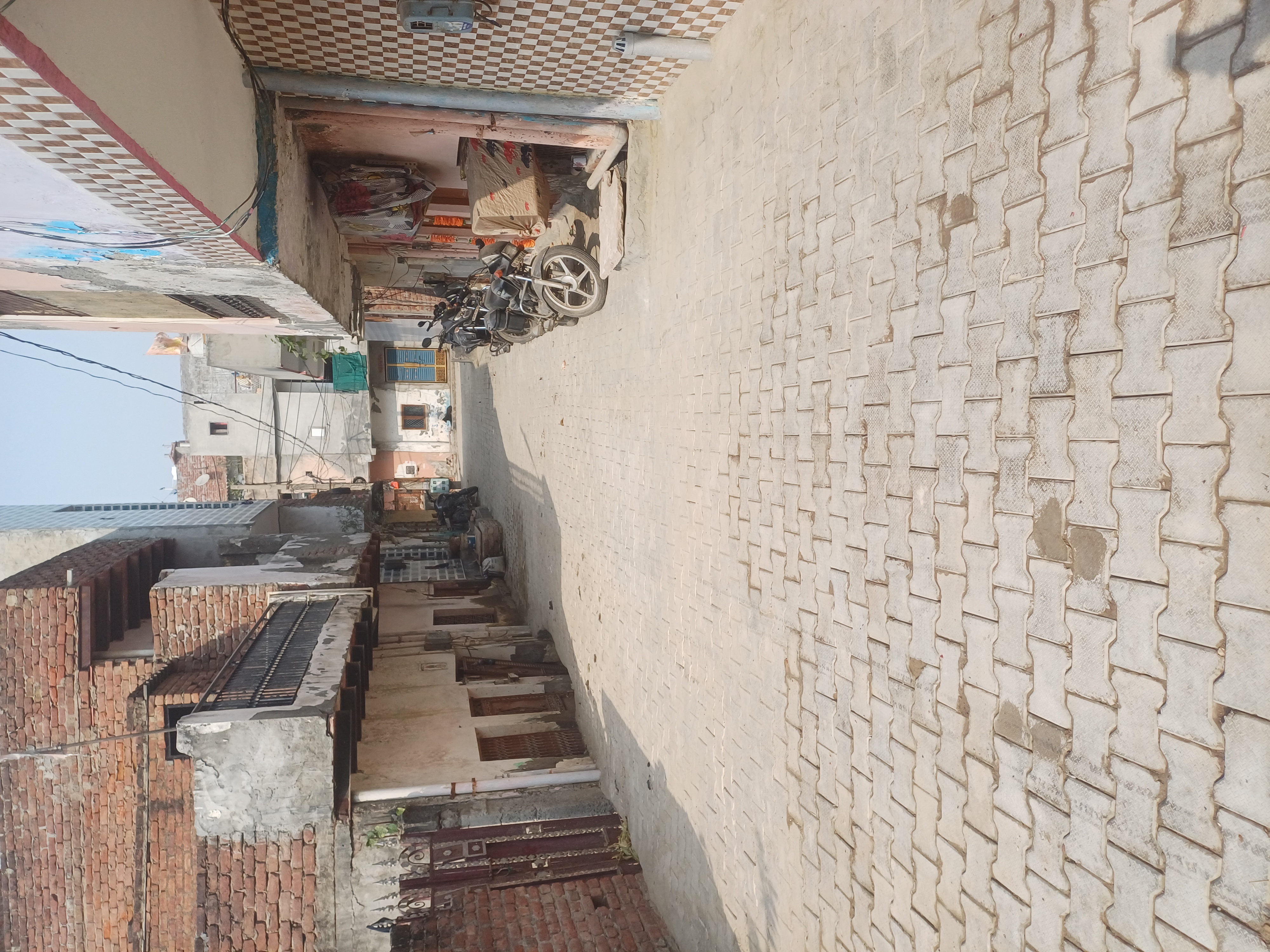 Plot For Sale in Shri Ram Property 