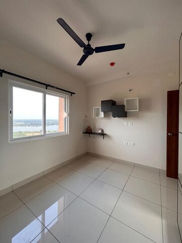 Room in 1 BHK Apartment at Prestige Finsbury Park Hyde, Bagaluru  – for Rent