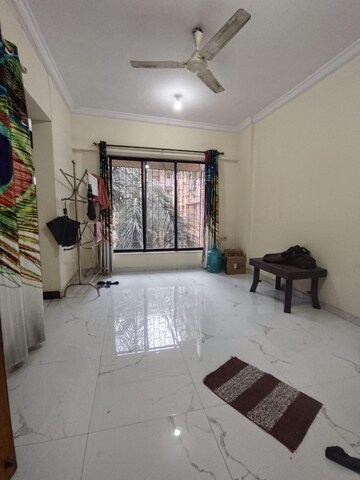 Room in 1 BHK Apartment at Royal Palms, Goregaon East – for Rent