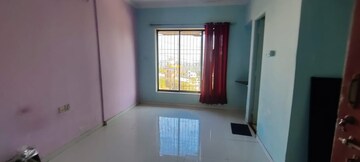 Room in 1 RK Apartment at Piccadilly 1 CHS, Goregaon East – for Rent