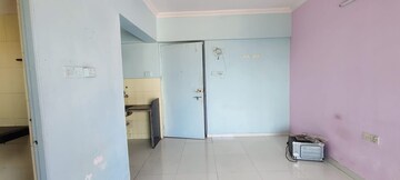  1 RK Apartment at Piccadilly 1 CHS, Goregaon East – for Rent