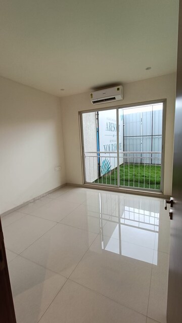 Room in 2 BHK Apartment at Today Royal Aikyam, Kharghar – for Sale