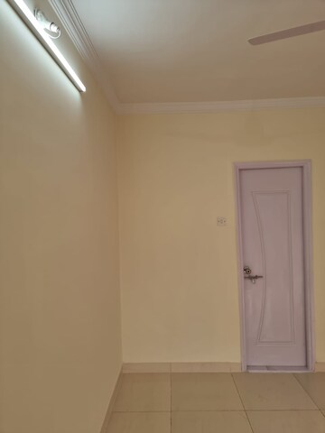 Room in 2 BHK Apartment at Royal Palms Garden View, Goregaon East – for Rent
