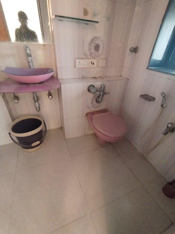 Bathroom, royal-palms 2 Bedroom 842 Sq.Ft. Apartment In Goregaon East Mumbai 7991740
