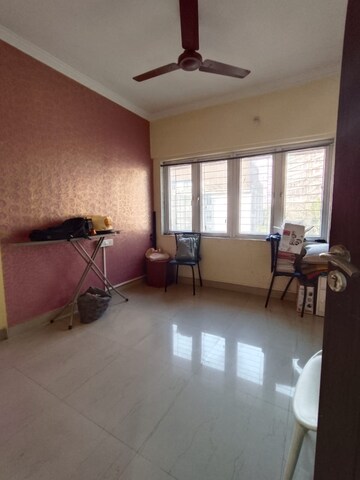 Room in 3 BHK Apartment at Royal Palms Ruby Isle Apartment, Goregaon East – for Rent