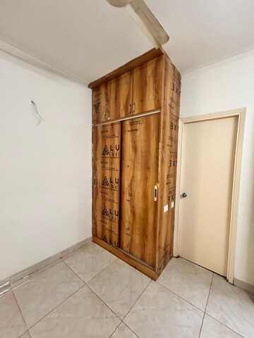 2 BHK Apartment For Sale in Govindpuri