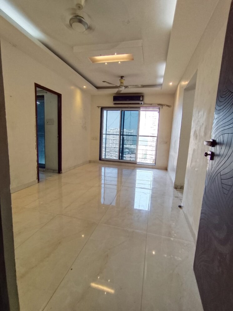 undefined, royal-palms-garden-view 2 Bedroom 974 Sq.Ft. Apartment In Goregaon East Mumbai 7989738