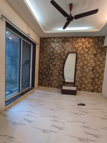 Room in 2 BHK Apartment at Royal Palms Garden View, Goregaon East – for Rent