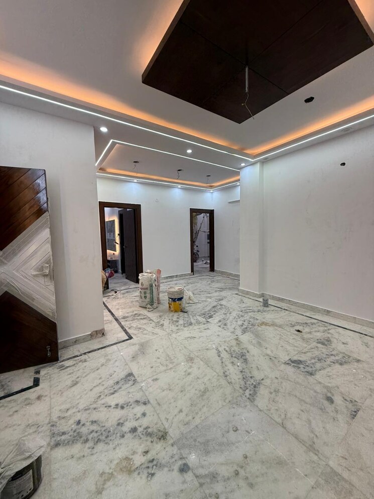 Living Room, ks-complex 3 Bedroom 1600 Sq.Ft. Builder Floor In Sector 1 Vaishali Ghaziabad 7993575