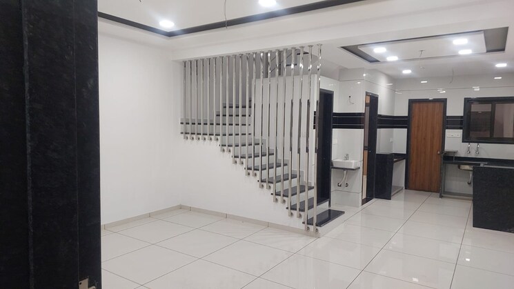 Room, jahangirpura 4 Bedroom 85 Sq.Yd. Independent House In Jahangirpura Surat 7993530