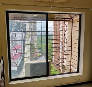 Room in 1 BHK Apartment at Royal Palms Piccadilly 4, Goregaon East – for Sale