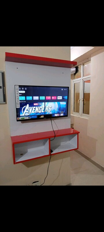 Furnished Amenities in 2 BHK Apartment at Sector 16b Greater Noida – for Rent