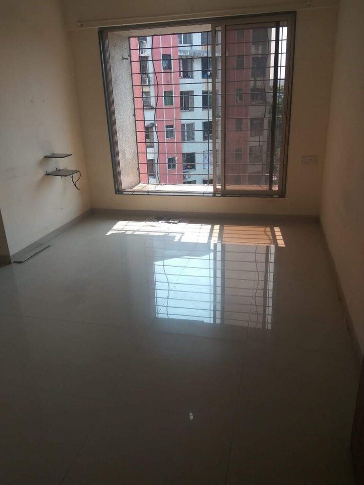 Living Room, new-bhoomi-park 1 Bedroom 630 Sq.Ft. Apartment In Malad West Mumbai 7993655