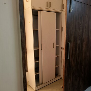 Building Lobby in 3 BHK Apartment at Army Sispal Vihar, Sector 49 – for Rent