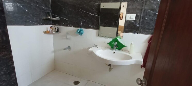 Bathroom, paramount-hill-county 3 Bedroom 1354 Sq.Ft. Apartment In Kondapur Hyderabad 7993647
