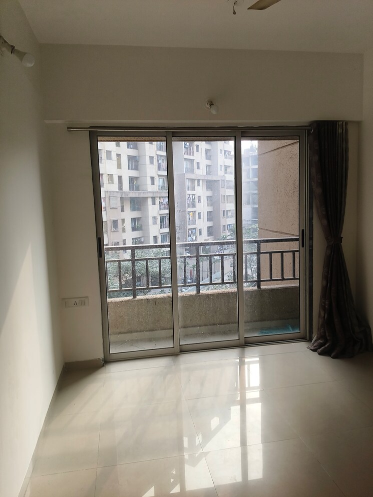 Room, vihang-hills 1 Bedroom 400 Sq.Ft. Apartment In Ghodbunder Road Thane 7993787