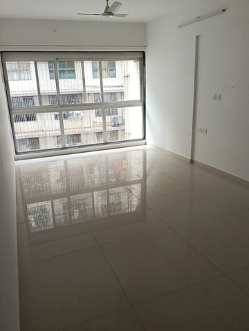 2.5 BHK Apartment For Sale in Lodha New Cuffe Parade, Wadala