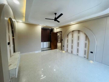 Master Bedroom in 3 BHK Apartment at Kalkaji – for Rent