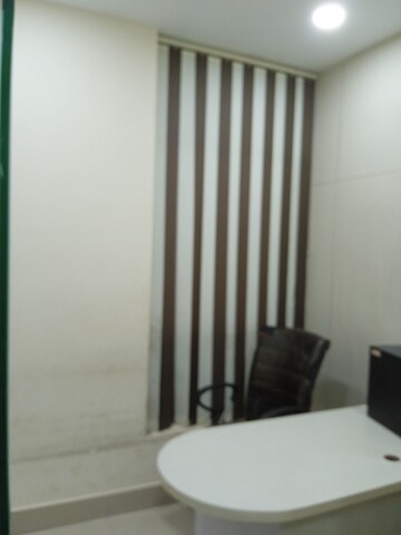 Room in  Office Space at Salt Lake Sector V – for Rent
