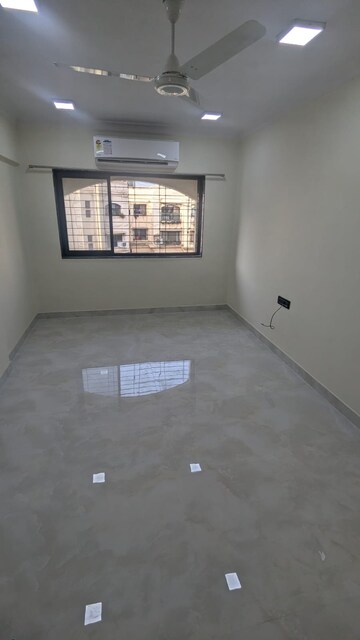 2 BHK Apartment For Rent in Olympic Towers Andheri West Mumbai  7993968