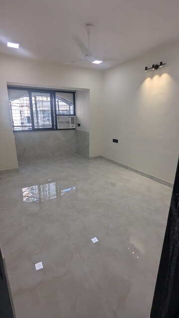 Bedroom in 2 BHK Apartment at Olympic Towers, Andheri West – for Rent