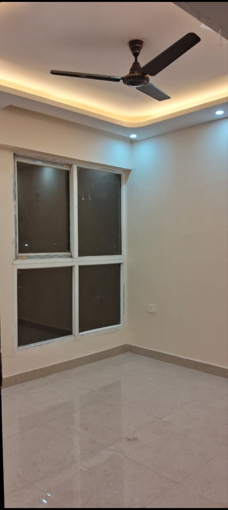 Room, signature-global-proxima 2 Bedroom 674 Sq.Ft. Apartment In Sector 89 Gurgaon 7994028