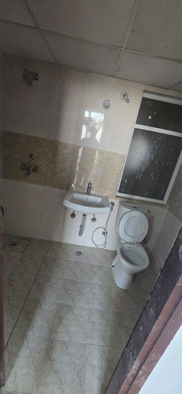 Bathroom in 2 BHK Apartment at Amrapali Riverview, Amrapali Leisure Valley – for Rent