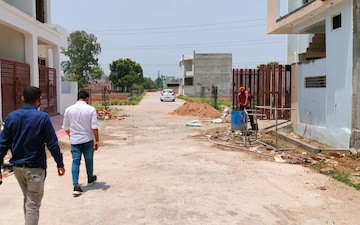 Plot For Sale in Lalkuan