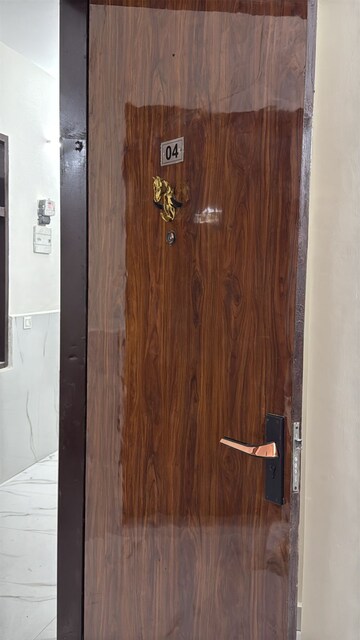 Furnished Amenities in 1 BHK Builder Floor at DLF City Phase III, Sector 24 – for Rent