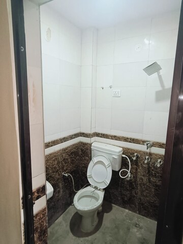 Bathroom in 2 BHK Apartment at Malad West – for Rent