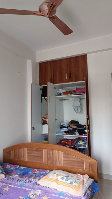 Furnished Amenities in 4 BHK Apartment at Sector 15 – for Sale