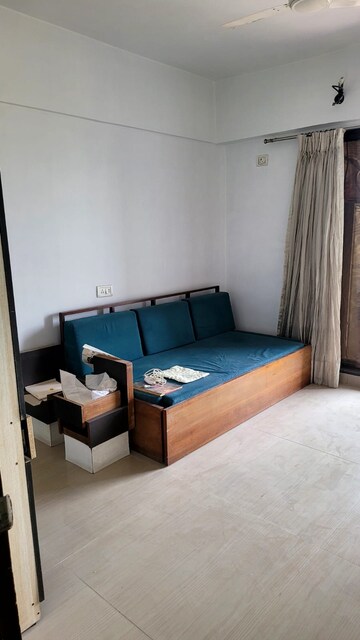 Bedroom in 1.5 BHK Apartment at Mohan Mansion CHS, Chunnabhatti – for Sale